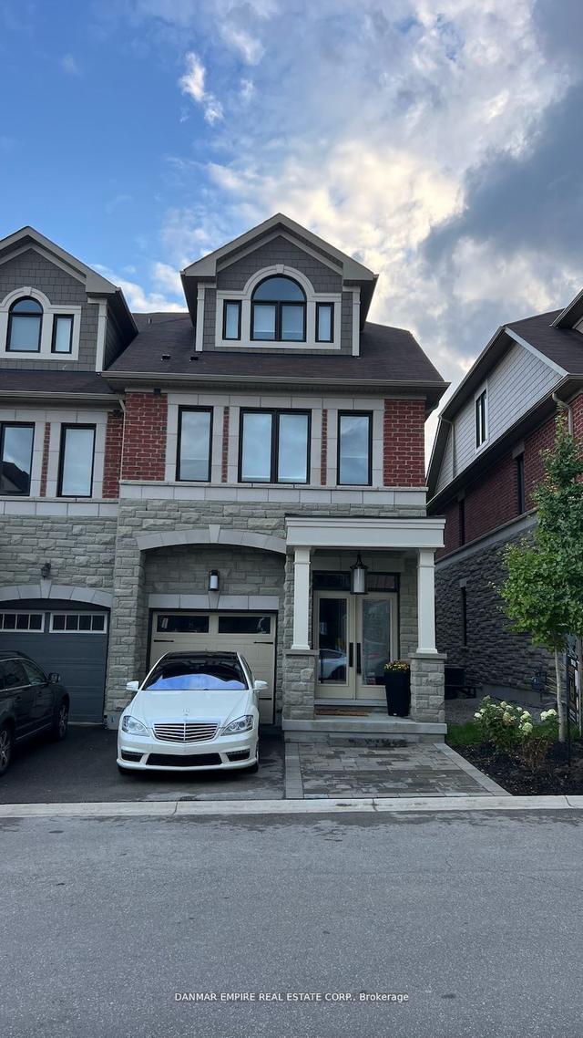 31 Hiawatha Crt, House semidetached with 3 bedrooms, 4 bathrooms and 3 parking in Vaughan ON | Image 33
