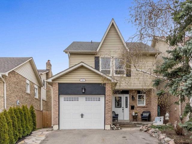 52 Kincaid Crt, House detached with 3 bedrooms, 3 bathrooms and 3 parking in Brampton ON | Image 1