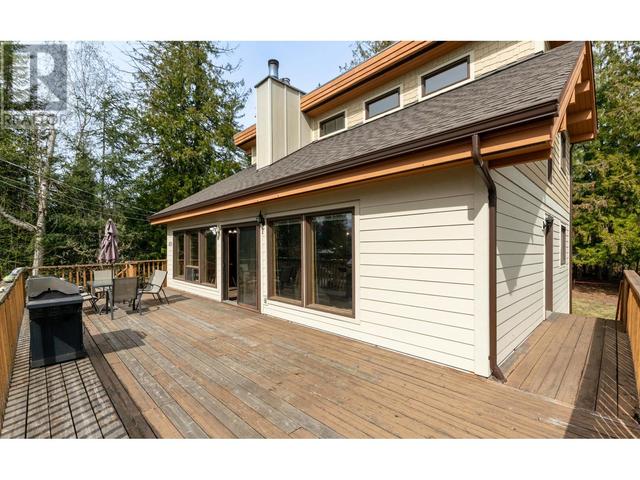 5271 Meadow Creek Crescent, House detached with 3 bedrooms, 2 bathrooms and 4 parking in Columbia Shuswap F BC | Image 28