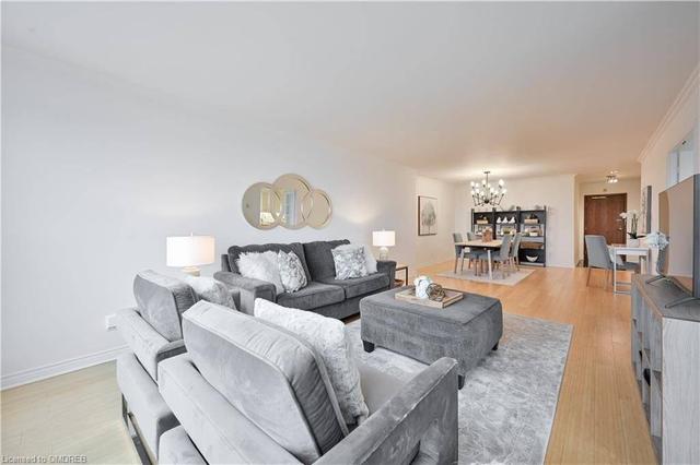 1001 - 2287 Lake Shore Blvd W, Condo with 2 bedrooms, 2 bathrooms and 2 parking in Toronto ON | Image 2