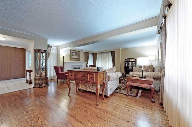 23 Honeybourne Cres, House detached with 4 bedrooms, 4 bathrooms and 8 parking in Markham ON | Image 20