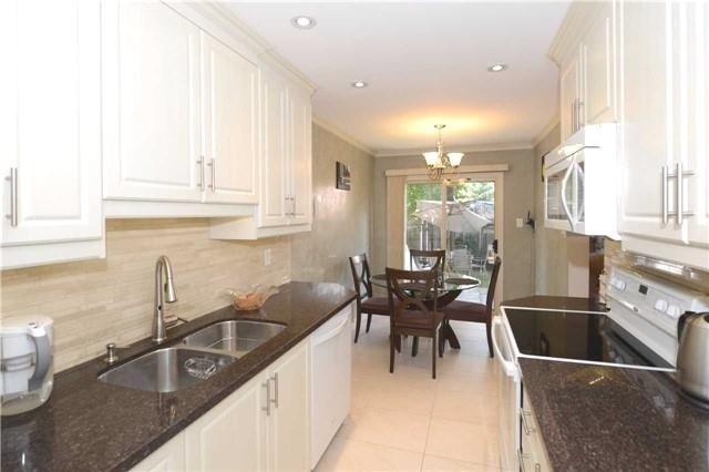 12 Doral Gate, House detached with 3 bedrooms, 4 bathrooms and 3 parking in Markham ON | Image 6