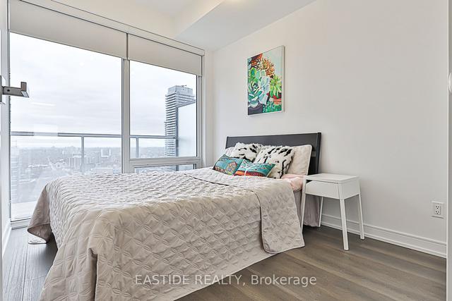 3912 - 3 Gloucester St E, Condo with 1 bedrooms, 1 bathrooms and 0 parking in Toronto ON | Image 4