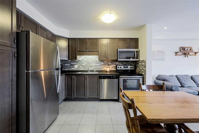 66 - 81 Westminster Cres, Townhouse with 3 bedrooms, 3 bathrooms and 2 parking in Centre Wellington ON | Image 27