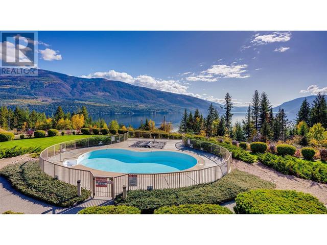 203 - 3473 Lakeview Place, House attached with 3 bedrooms, 2 bathrooms and 2 parking in North Okanagan F BC | Image 35