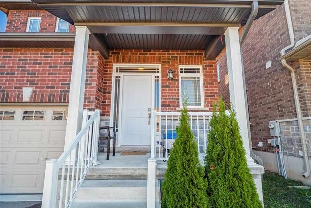 21 Lowry Crt, House detached with 3 bedrooms, 3 bathrooms and 6 parking in Barrie ON | Image 19