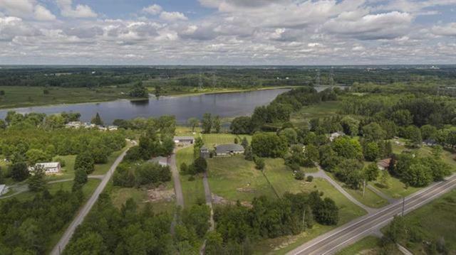 1125 County Road 9, House detached with 4 bedrooms, 4 bathrooms and 8 parking in Greater Napanee ON | Image 1