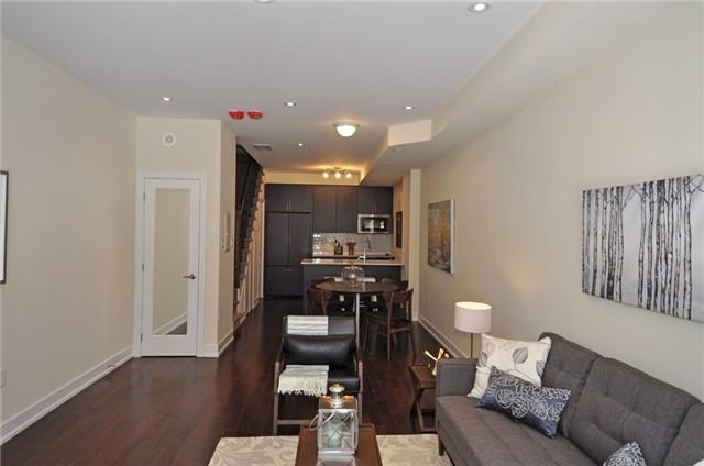 Th54 - 220 Brandon St, House attached with 3 bedrooms, 3 bathrooms and 1 parking in Toronto ON | Image 4