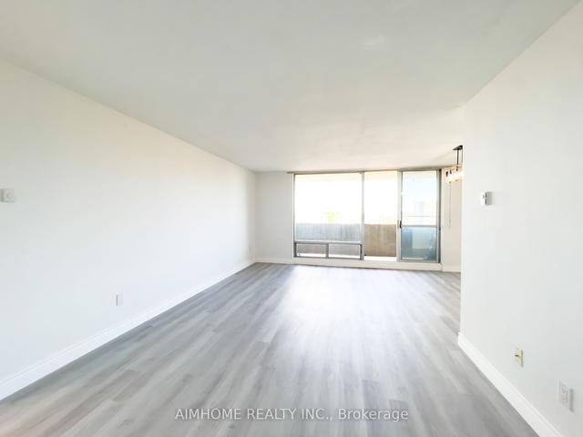 2707 - 5 Massey Sq, Condo with 1 bedrooms, 1 bathrooms and 0 parking in Toronto ON | Image 12