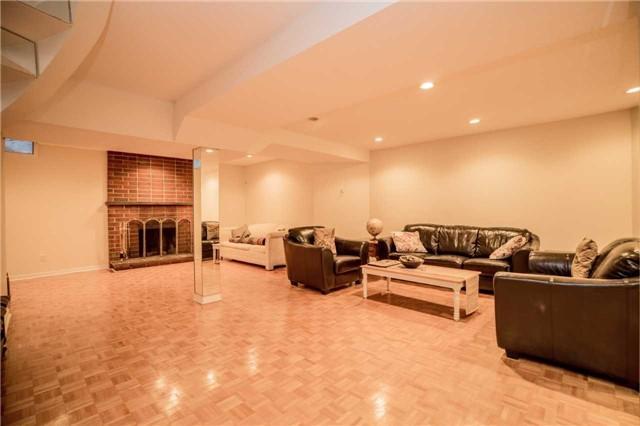55 Mckelvey Dr, House detached with 4 bedrooms, 5 bathrooms and 6 parking in Markham ON | Image 19