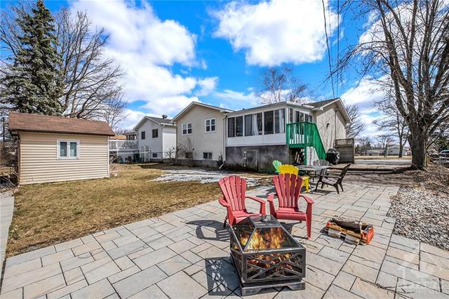 19 Alexander Street, House detached with 4 bedrooms, 2 bathrooms and 4 parking in Carleton Place ON | Image 26