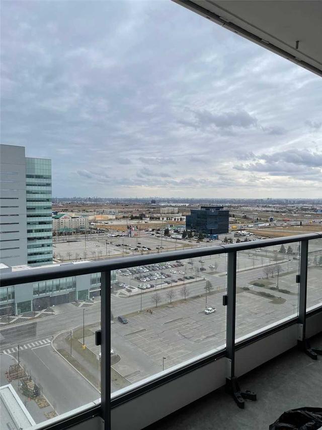 1808 - 5 Buttermill Ave, Condo with 2 bedrooms, 2 bathrooms and 0 parking in Vaughan ON | Image 7