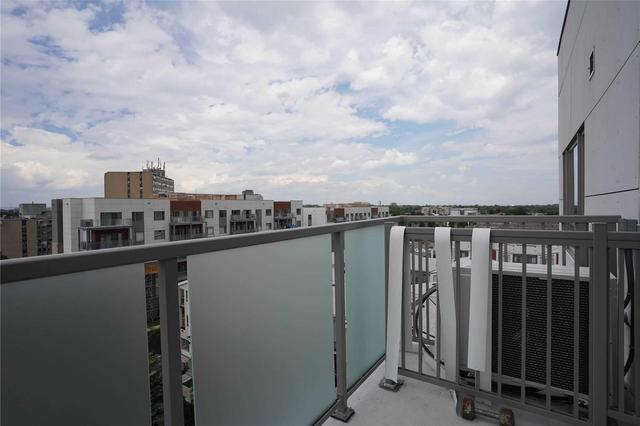 604 - 20 Orchid Pl, Condo with 2 bedrooms, 1 bathrooms and 1 parking in Toronto ON | Image 19
