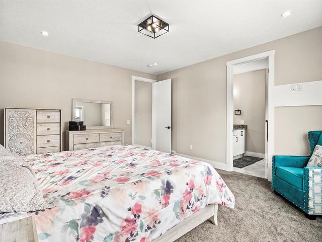 162 Kinniburgh Crescent, House detached with 7 bedrooms, 5 bathrooms and 7 parking in Chestermere AB | Image 25