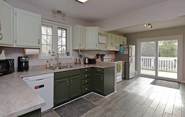 257 Port Hoover Rd, House detached with 3 bedrooms, 2 bathrooms and 8 parking in Kawartha Lakes ON | Image 2