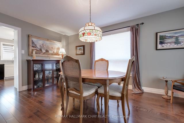 6 Kraus Rd, House detached with 3 bedrooms, 4 bathrooms and 4 parking in Barrie ON | Image 4