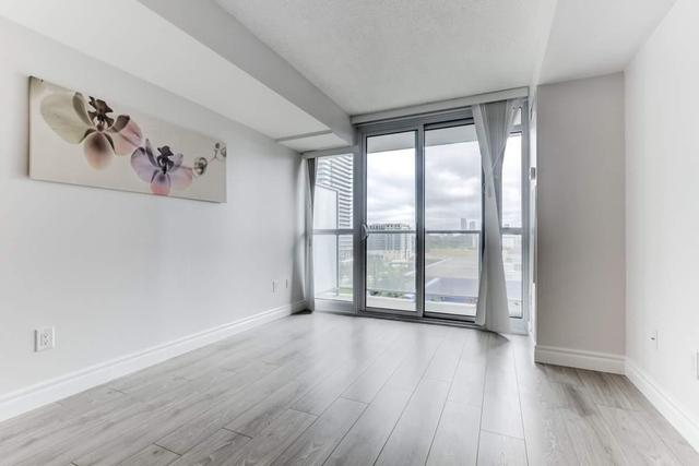 505 - 121 Mcmahon Dr, Condo with 1 bedrooms, 1 bathrooms and 1 parking in Toronto ON | Image 8
