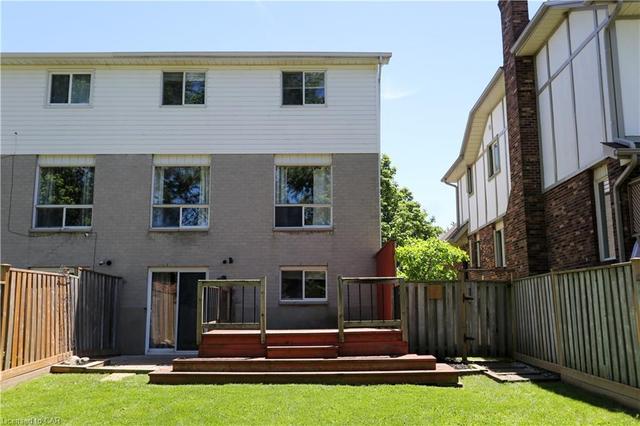 399 Burnett Avenue, House semidetached with 3 bedrooms, 2 bathrooms and 3 parking in Cambridge ON | Image 5