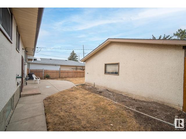 9016 135a Av Nw, House detached with 3 bedrooms, 1 bathrooms and 4 parking in Edmonton AB | Image 50