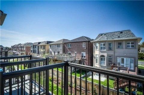 th38 - 7 Brighton Pl, House attached with 3 bedrooms, 3 bathrooms and 2 parking in Vaughan ON | Image 3