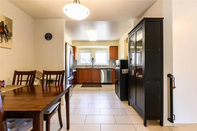 44 - 50 Strathaven Dr, Townhouse with 3 bedrooms, 3 bathrooms and 1 parking in Mississauga ON | Image 3