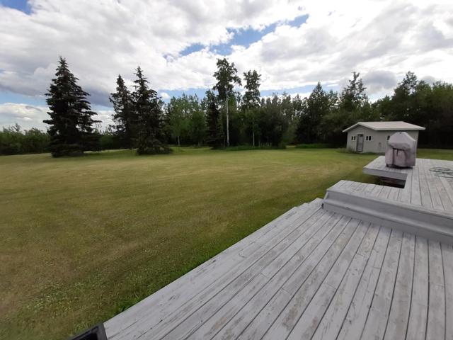 79424 Range Road 105, House detached with 2 bedrooms, 2 bathrooms and 3 parking in Saddle Hills County AB | Image 8