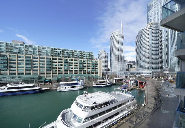 611 - 99 Harbour Sq, Condo with 1 bedrooms, 1 bathrooms and 1 parking in Toronto ON | Image 30