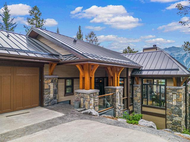 25 Juniper Ridge, House detached with 4 bedrooms, 5 bathrooms and 4 parking in Canmore AB | Image 6