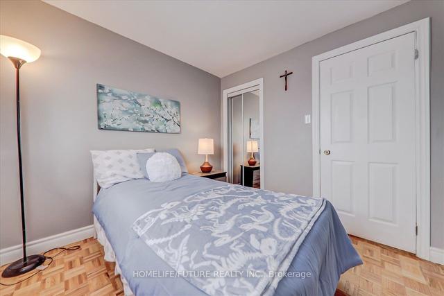 64 - 351 Military Tr, Townhouse with 3 bedrooms, 2 bathrooms and 2 parking in Toronto ON | Image 11