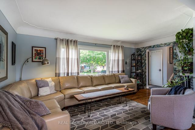 177 West 24th St, House detached with 3 bedrooms, 2 bathrooms and 3 parking in Hamilton ON | Image 33