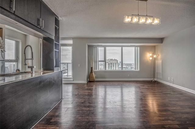 3102 - 25 Town Centre Crt, Condo with 2 bedrooms, 2 bathrooms and 1 parking in Toronto ON | Image 12