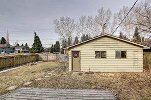 204 Lake Bonavista Drive Se, House detached with 4 bedrooms, 2 bathrooms and 2 parking in Calgary AB | Image 48