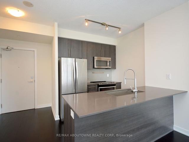 4709 - 4011 Brickstone Mews, Condo with 1 bedrooms, 1 bathrooms and 1 parking in Mississauga ON | Image 9