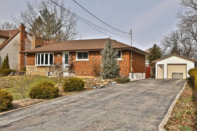 2313 Fassel Ave, House detached with 3 bedrooms, 3 bathrooms and 10 parking in Burlington ON | Image 23