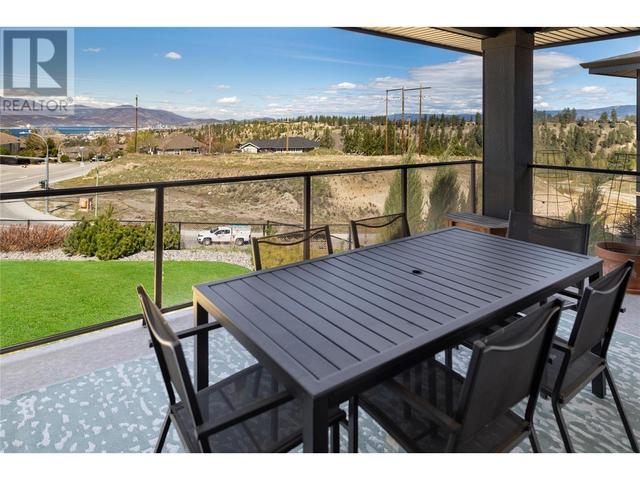 1114 Goldfinch Place, House detached with 4 bedrooms, 3 bathrooms and 4 parking in Kelowna BC | Image 14