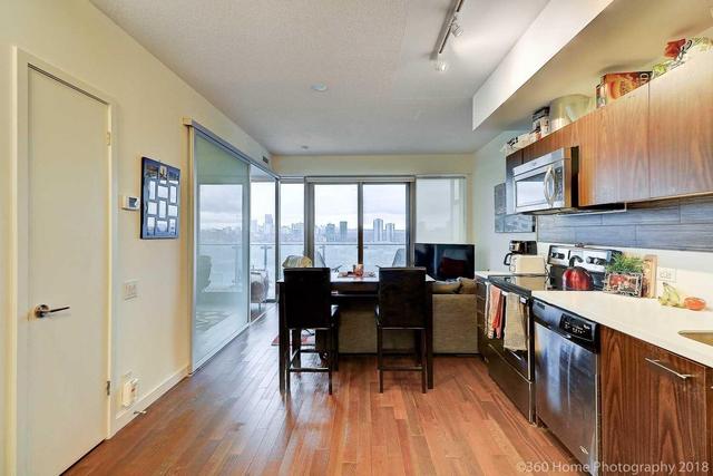 2003 - 390 Cherry St, Condo with 1 bedrooms, 1 bathrooms and 1 parking in Toronto ON | Image 3