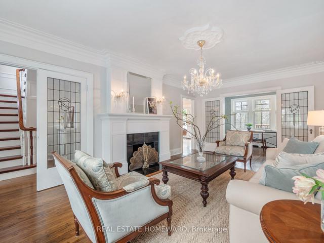 53 Beaufort Rd, House detached with 3 bedrooms, 2 bathrooms and 2 parking in Toronto ON | Image 21