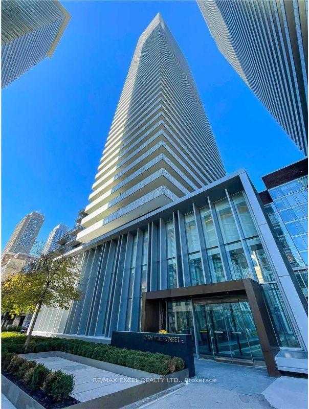 ph5606 - 42 Charles St E, Condo with 1 bedrooms, 1 bathrooms and 1 parking in Toronto ON | Image 1