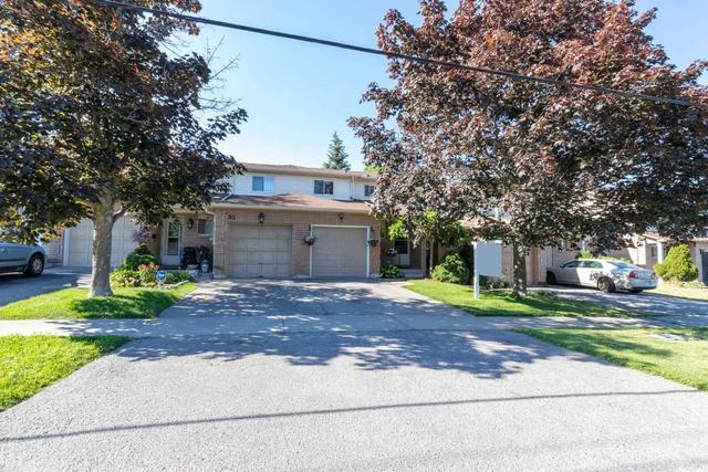 364 Eulalie Ave, House attached with 3 bedrooms, 3 bathrooms and 2 parking in Oshawa ON | Image 12