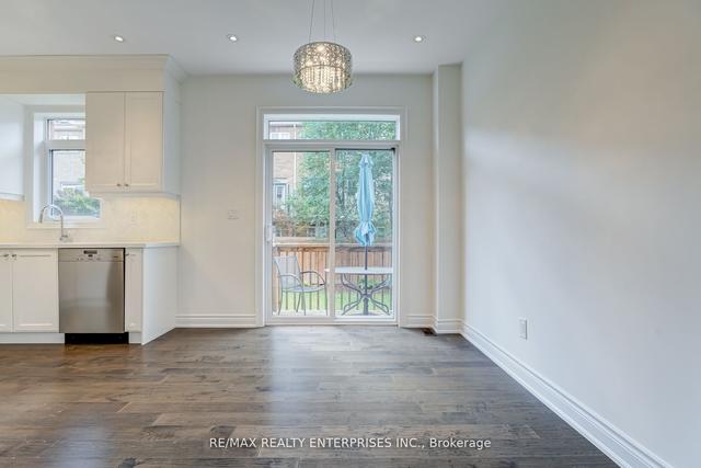 9 Erinview Terr, House detached with 4 bedrooms, 4 bathrooms and 2 parking in Toronto ON | Image 4