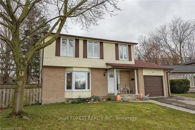 641 Steeplechase Dr, House detached with 3 bedrooms, 3 bathrooms and 5 parking in London ON | Image 1