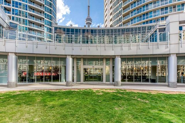 1408 - 208 Queens Quay W, Condo with 1 bedrooms, 1 bathrooms and 1 parking in Toronto ON | Image 20