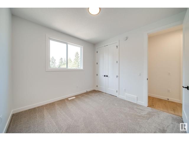 8328 120 St Nw, House detached with 5 bedrooms, 3 bathrooms and null parking in Edmonton AB | Image 37
