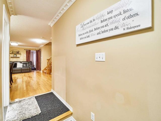 13 Andriana Cres, House semidetached with 4 bedrooms, 4 bathrooms and 3 parking in Markham ON | Image 12