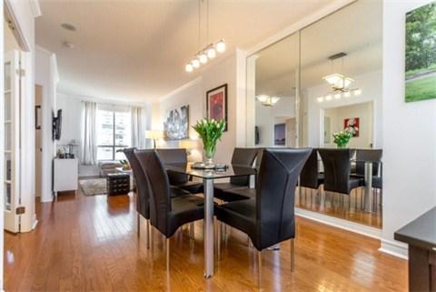 uph7 - 55 Bloor St E, Condo with 2 bedrooms, 2 bathrooms and 1 parking in Toronto ON | Image 8