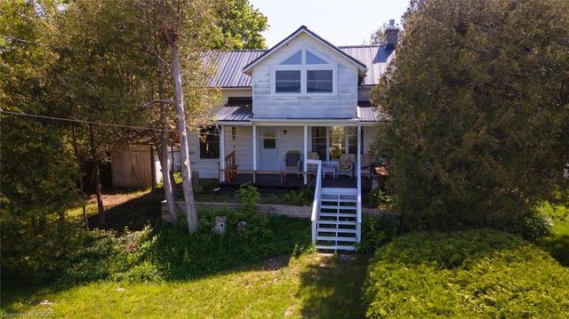 1037 Saugeen Street, House detached with 3 bedrooms, 1 bathrooms and 2 parking in Kincardine ON | Image 4