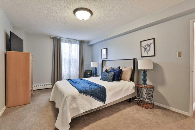 402 - 1210 Radom St, Condo with 3 bedrooms, 2 bathrooms and 1 parking in Pickering ON | Image 14