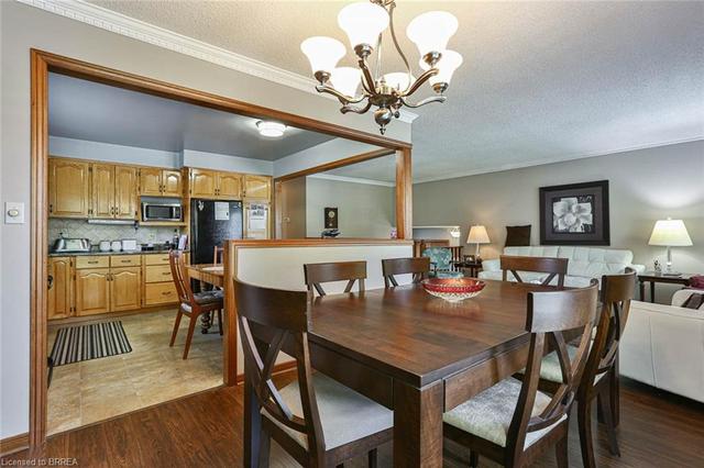 33 Spartan Drive, House detached with 4 bedrooms, 2 bathrooms and 3 parking in Brantford ON | Image 9