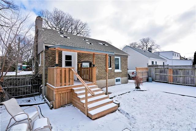 165 Kirby Street, House detached with 3 bedrooms, 1 bathrooms and null parking in Sarnia ON | Image 23