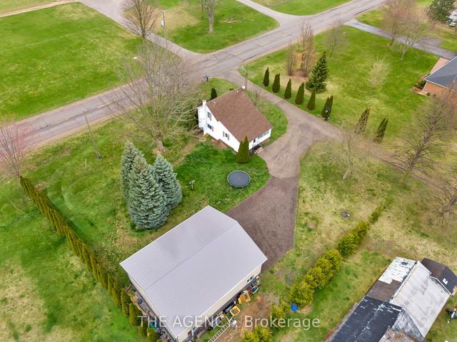 1784 Windham Centre Rd, House detached with 3 bedrooms, 1 bathrooms and 15 parking in Norfolk County ON | Image 1